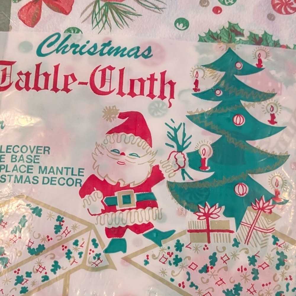Vintage Christmas Table‎ Cloth 52 X 90  NIP MCM USA